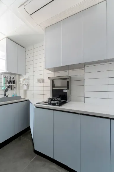 Phòng bếp - Bất ngờ tổ ấm 46m2 của gia đình 4 người gọn gàng và tươm tất