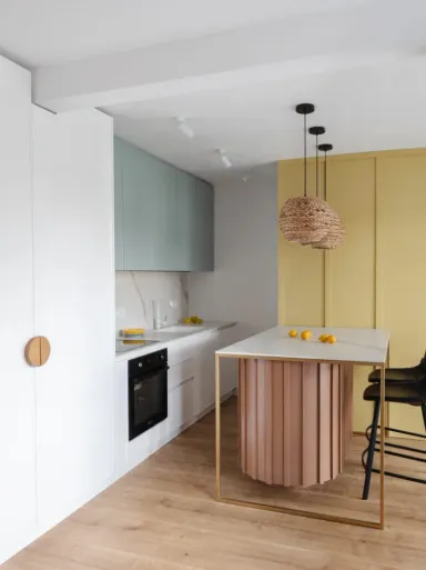  Phòng bếp - Cải tạo chung cư từ năm 1960 thành diện mạo mới khiến bạn ngỡ ngàng 