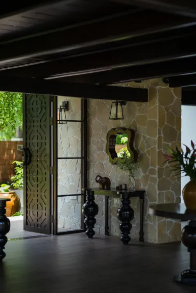 Phòng khách - Chum Villa - Nét đẹp hoài cổ trong đời sống hiện đại