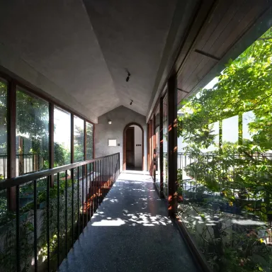  Hành lang - Nôm villa - Bản sắc kiến trúc truyền thống dân tộc trong bối cảnh xã hội đương đại 