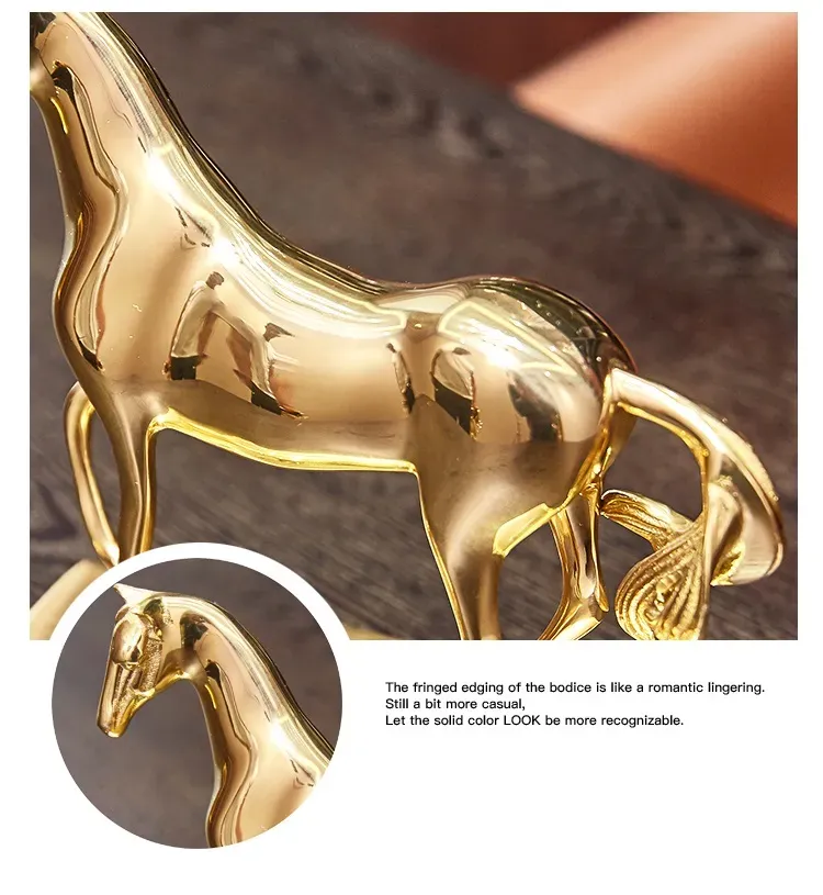 Ngựa Vàng Trang Trí - Kim Loại