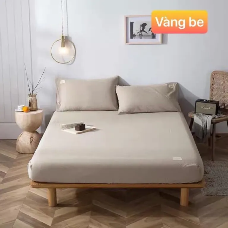 Bộ Ga Giường, Ga Gối TC Trơn 1 Màu EmmiBedding Gồm 1 Ga Và 2 Ao Gối Nằm