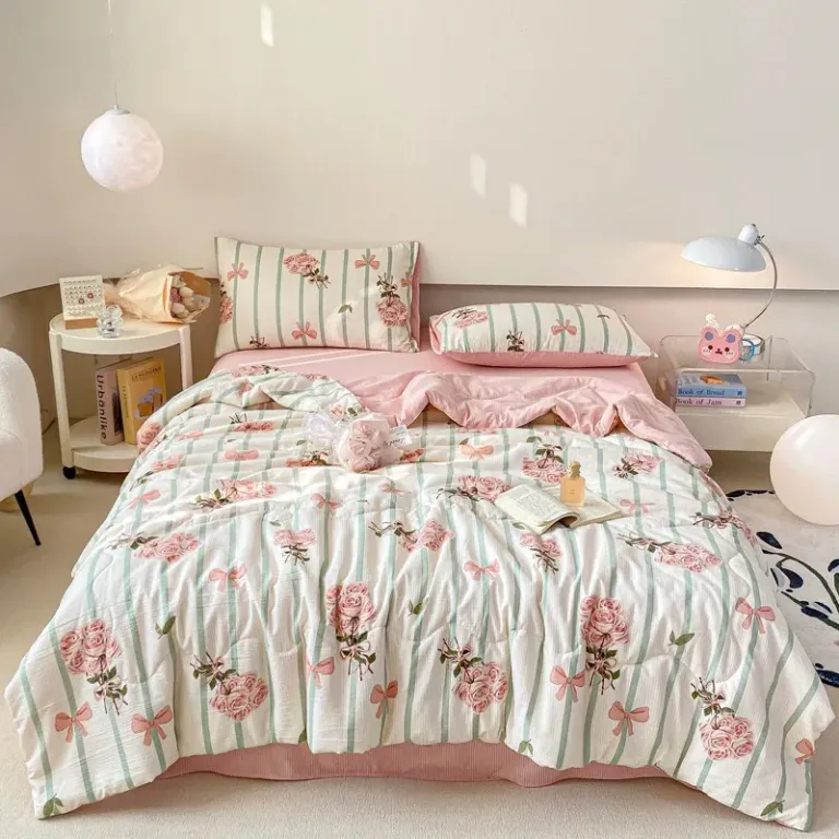 Bộ Ga Gối Kèm Chăn Trần Hè Set 4 Món Cotton Đũi Bong Bóng Mát Mềm Mịn EmmiBedding