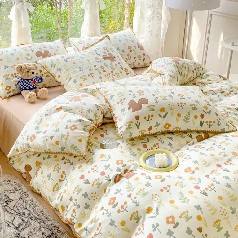 Chăn Ga Gối 4 Món Cotton Đũi Họa Tiết Vintage Hoa Nhí Decor Phòng Hàn Quốc Drap Nệm Bo Chun Phủ Giường EmmiBedding