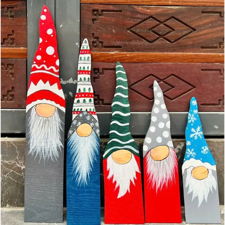 Set 5 Ông Già Noel Mini Size Nhỏ 30-50cm Trang Trí Kệ, Để Bàn Decor Giáng Sinh, Phụ Kiện Trang Trí Cây Thông Noel