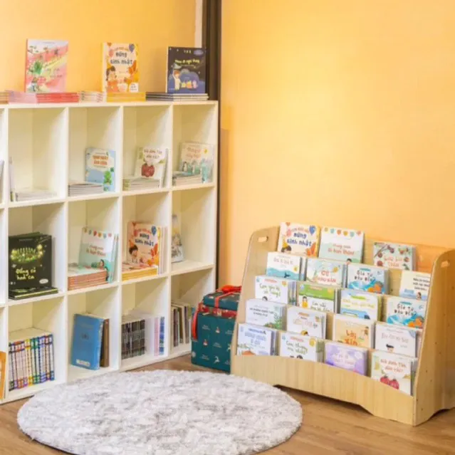 Kệ sách Montessori, kệ sách cho bé, giá sách gỗ 5 tầng Movi